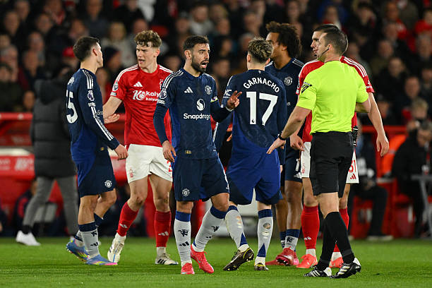 尔的观察和 尔的观察和