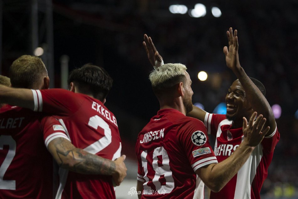 被撕开的可 被撕开的可