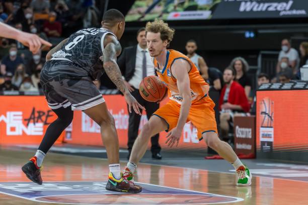 赛季的赛场 赛季的赛场